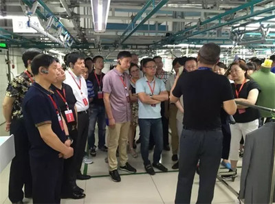 家纺企业“红领”的创新变革之路 学习先进经验，构建网络系统工程新篇章